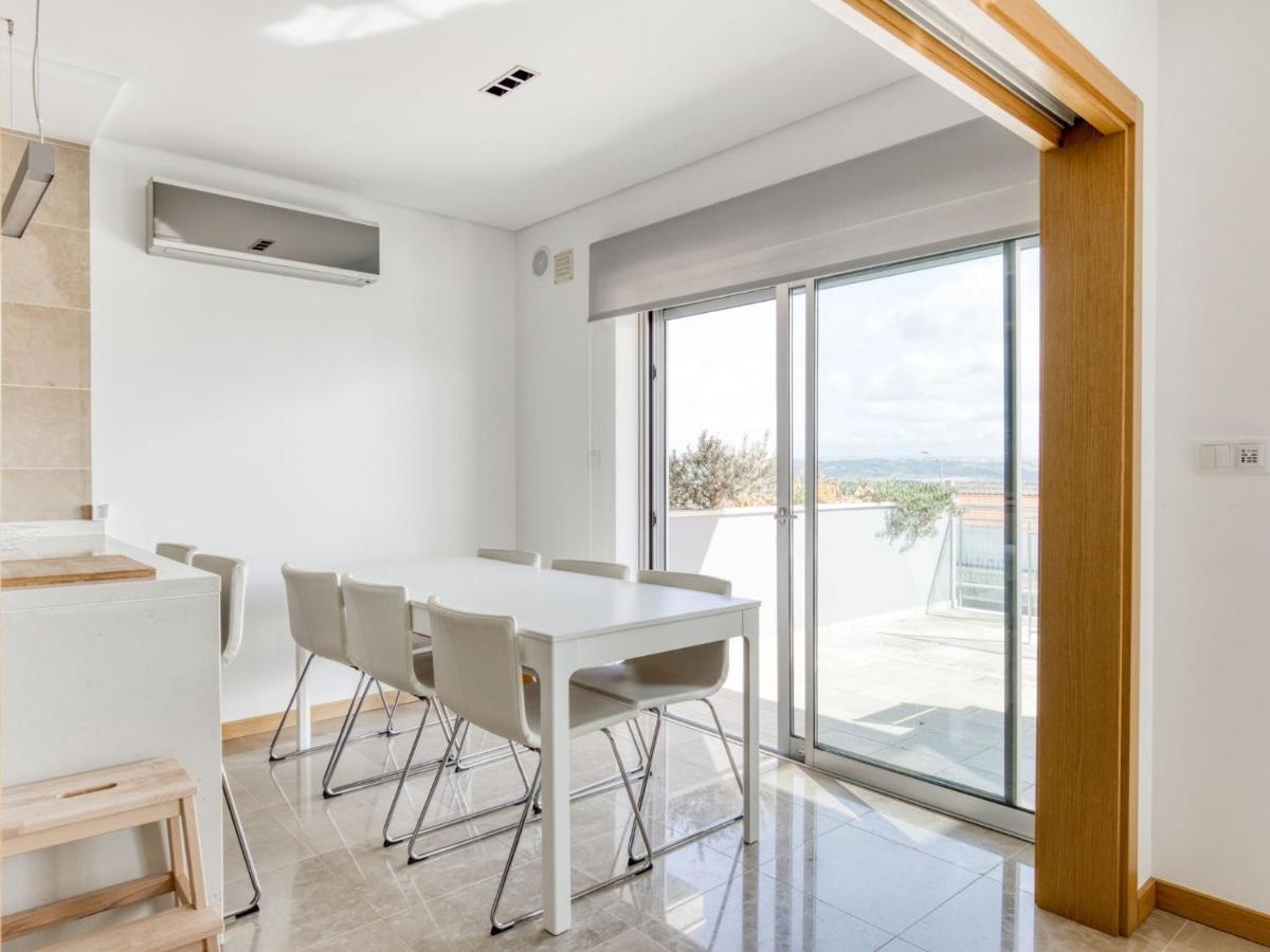 Modern Holiday Home in Salir do Porto with Swimming Pool Salir de Porto Exterior foto
