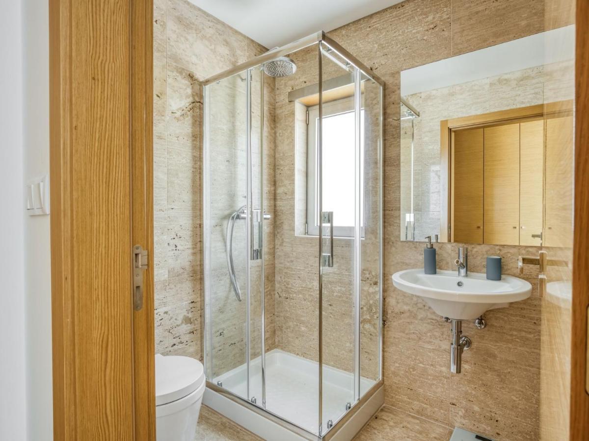Modern Holiday Home in Salir do Porto with Swimming Pool Salir de Porto Exterior foto