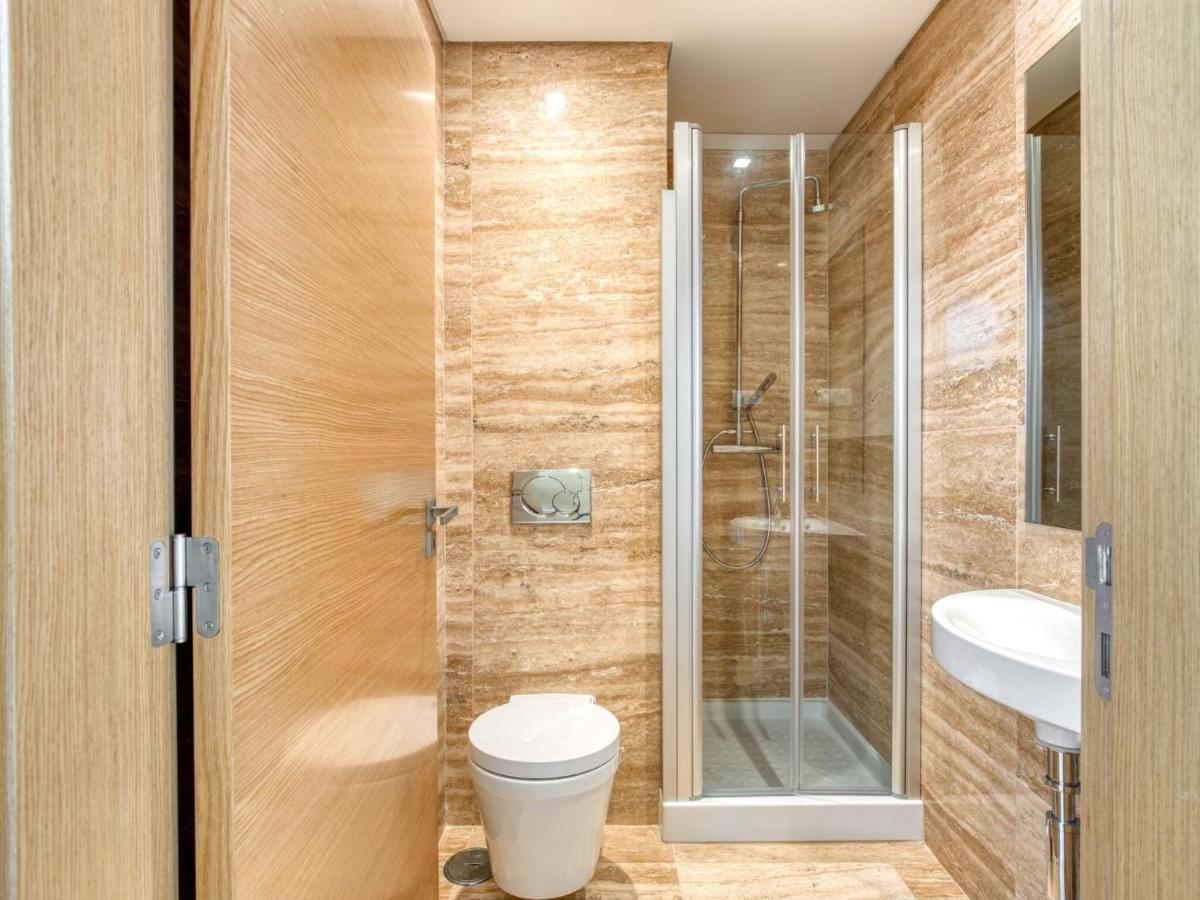 Modern Holiday Home in Salir do Porto with Swimming Pool Salir de Porto Exterior foto