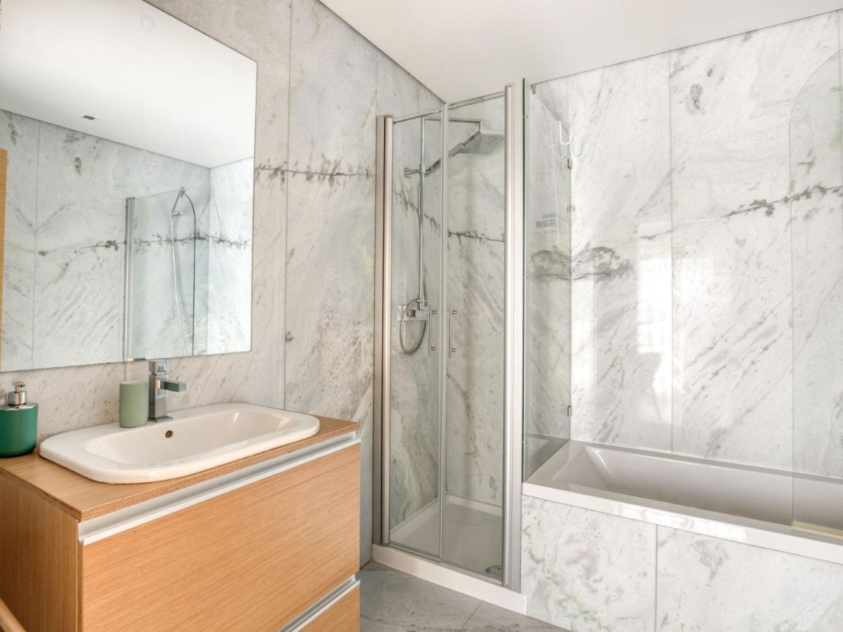 Modern Holiday Home in Salir do Porto with Swimming Pool Salir de Porto Exterior foto